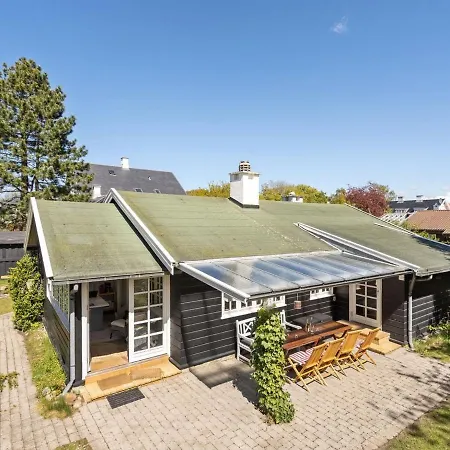 Holiday home Ayla - 200m From The Sea In Sealand By Interhome Hornbaek
